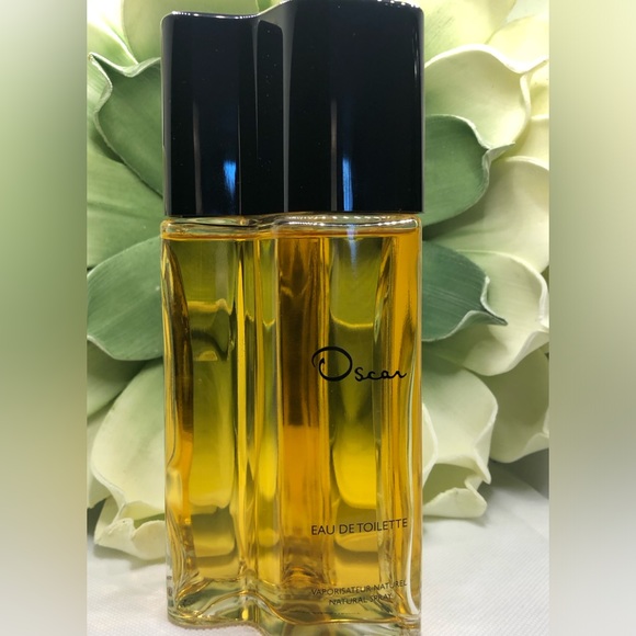 OSCAR de La RENTA     Oscar for the classic & timeless women - Picture 3 of 8